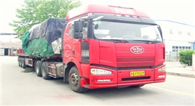 銀箭鋁銀漿危險(xiǎn)品運(yùn)輸車輛.jpg 銀箭鋁銀漿危險(xiǎn)品運(yùn)輸車輛.jpg